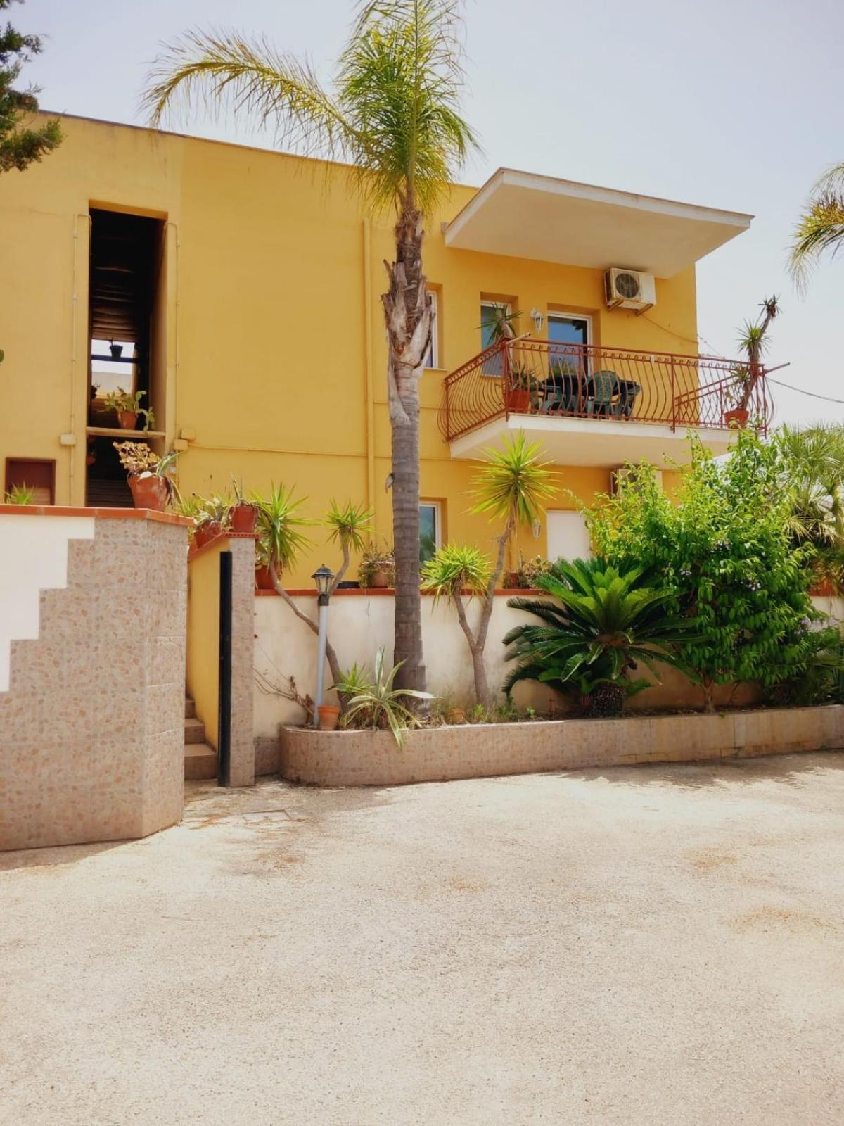 Residence Marino Balestrate Bagian luar foto