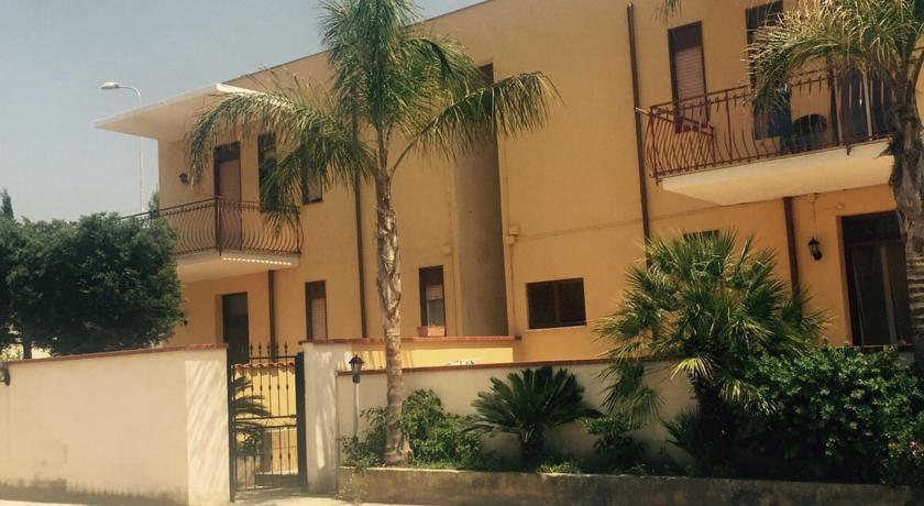 Residence Marino Balestrate Bagian luar foto